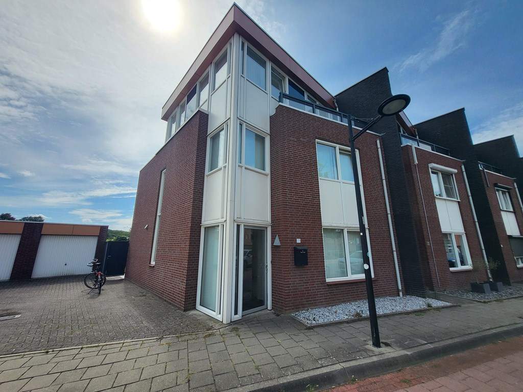 House Zuiderpoort, Echt - Te Huur