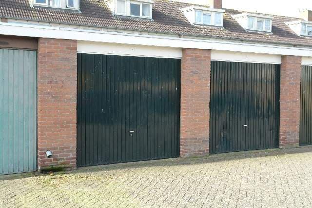 Garage Box Dr. Schaepmanlaan 2-B3445 VJ Woerden - Te Huur