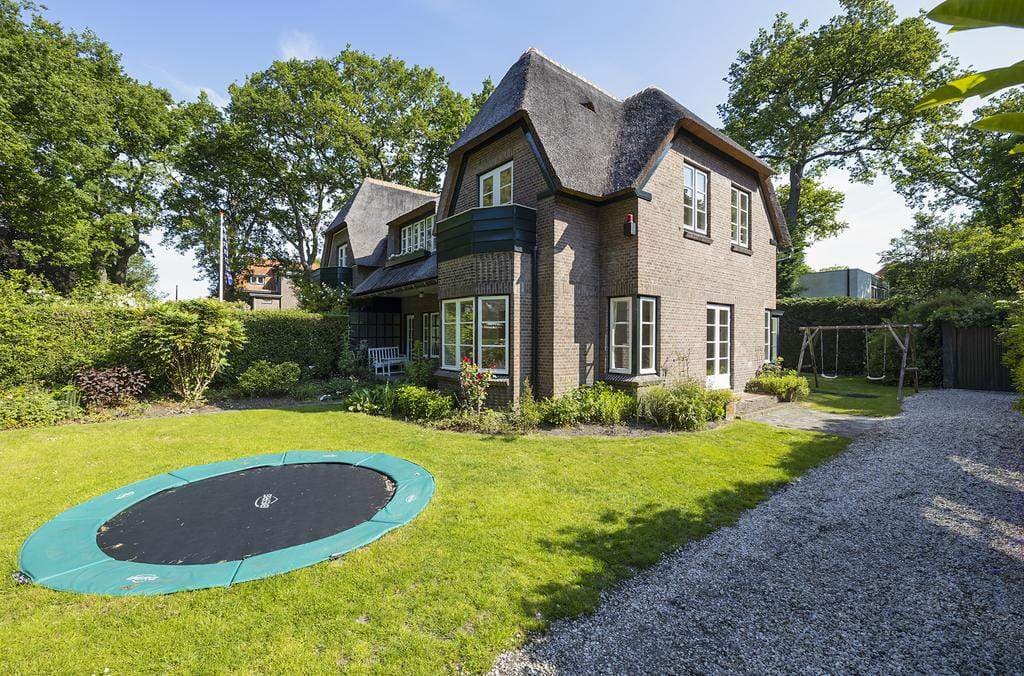 Halfvrijstaande villa Hogeweg, Wassenaar - Te huur