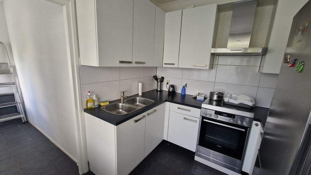 Zimmer Hofgeest 95 B, Amsterdam - Möbliertes Zimmer