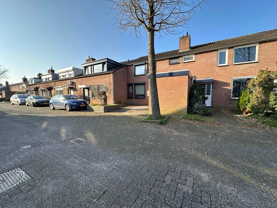 Lyonhof, Eindhoven — Reihenhaus