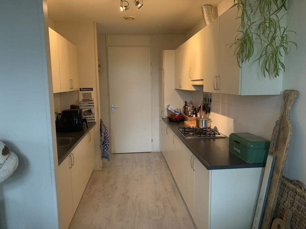 Apartment Molenstraat 188-B, Helmond - For Rent