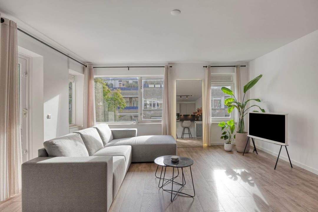 Flat Laan van Dick Laan, Heemstede - For Rent