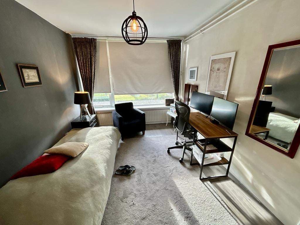 Möbliertes Zimmer Arent Janszoon Ernststraat, Amsterdam