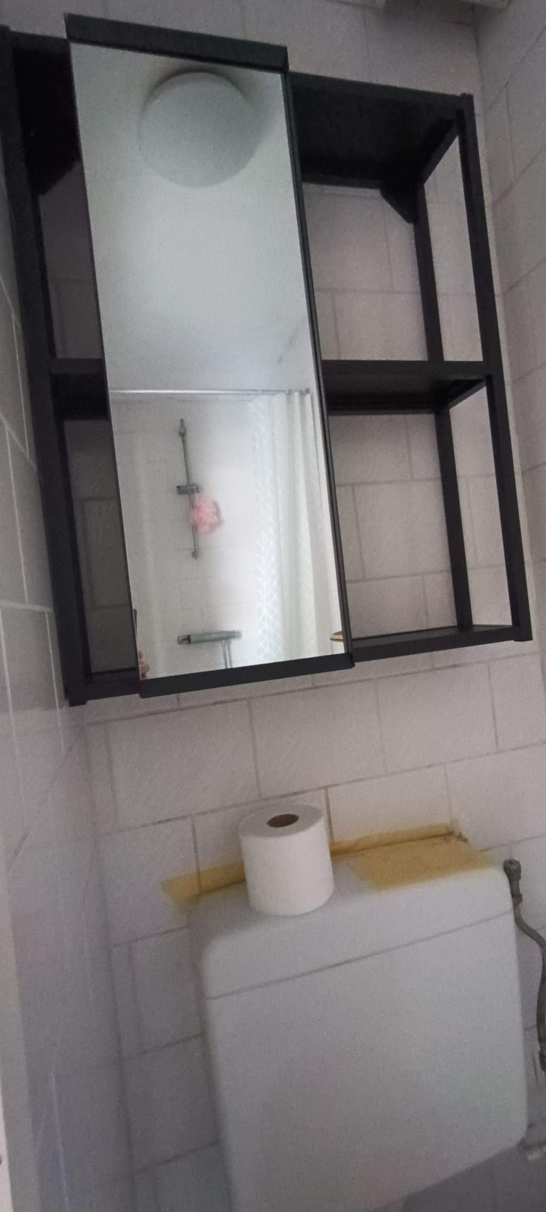 Ongemeubileerde kamer te huur aan de IJsselstraat, Groningen