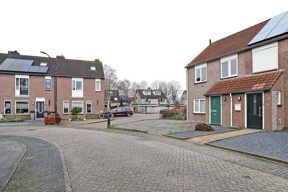 4 Bedroom House at Hoge Donk, Raamsdonksveer - For Rent