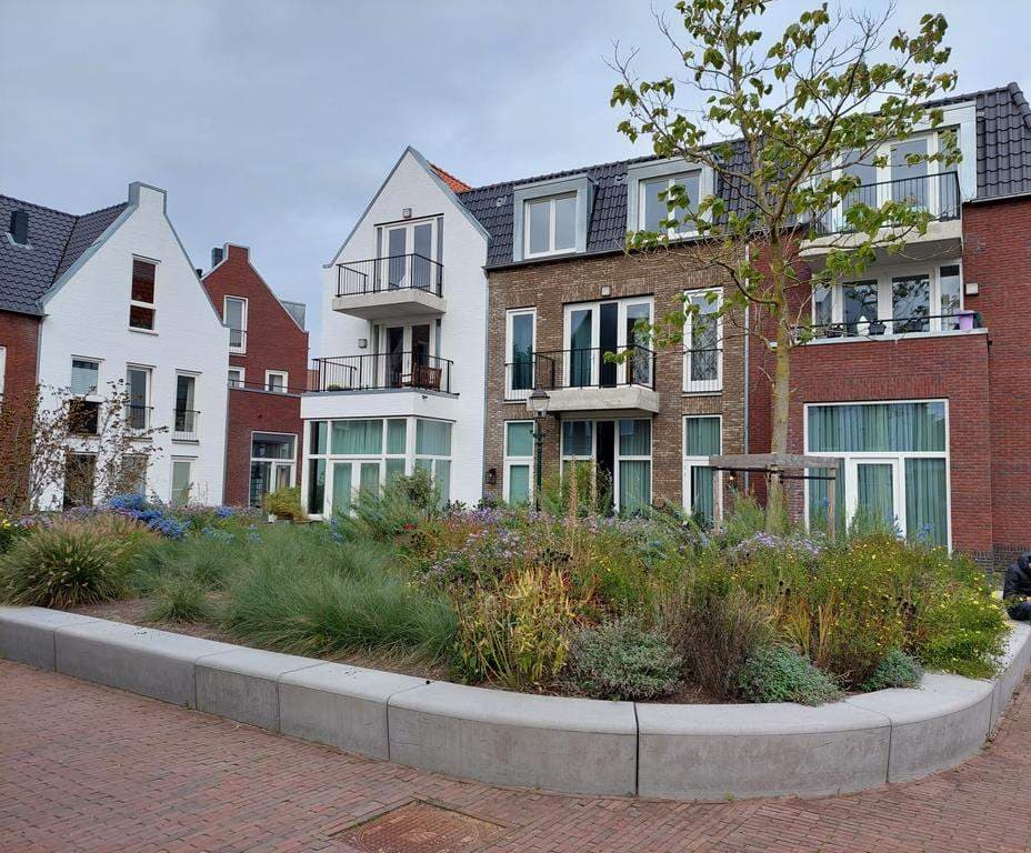 Apartamento Keucheniusstraat 8-D, Huizen - En Alquiler