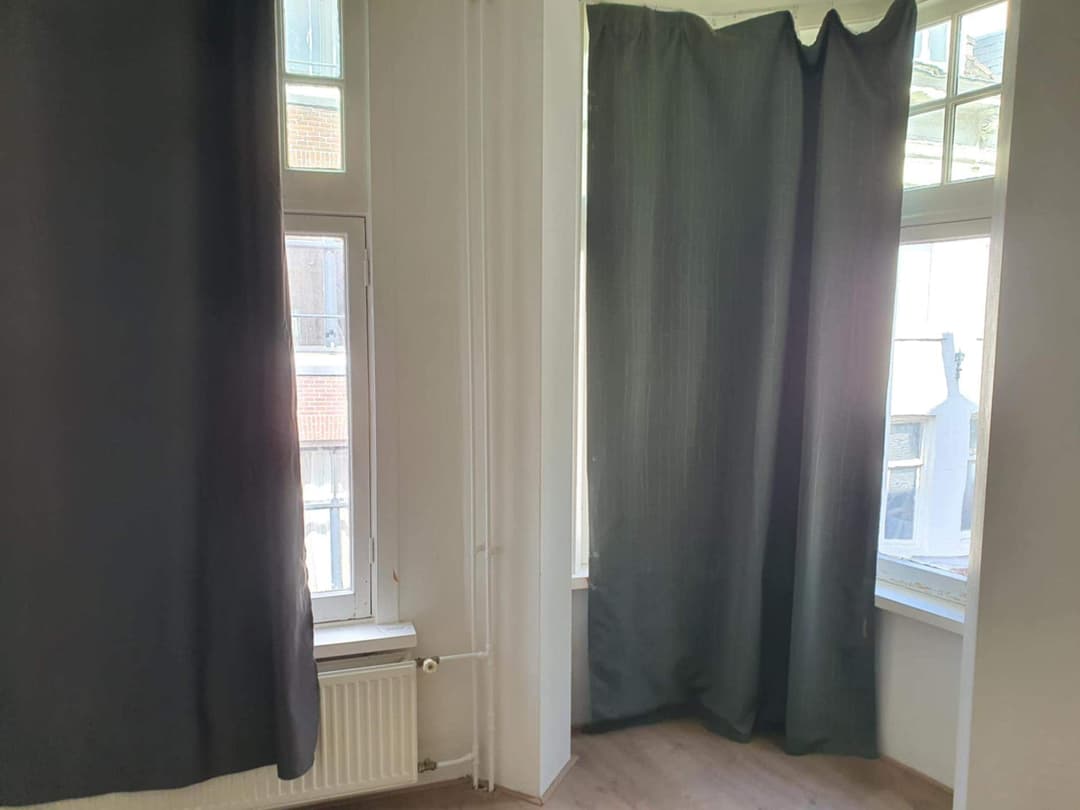 Furnished Room for Rent Warmoesstraat, Amsterdam