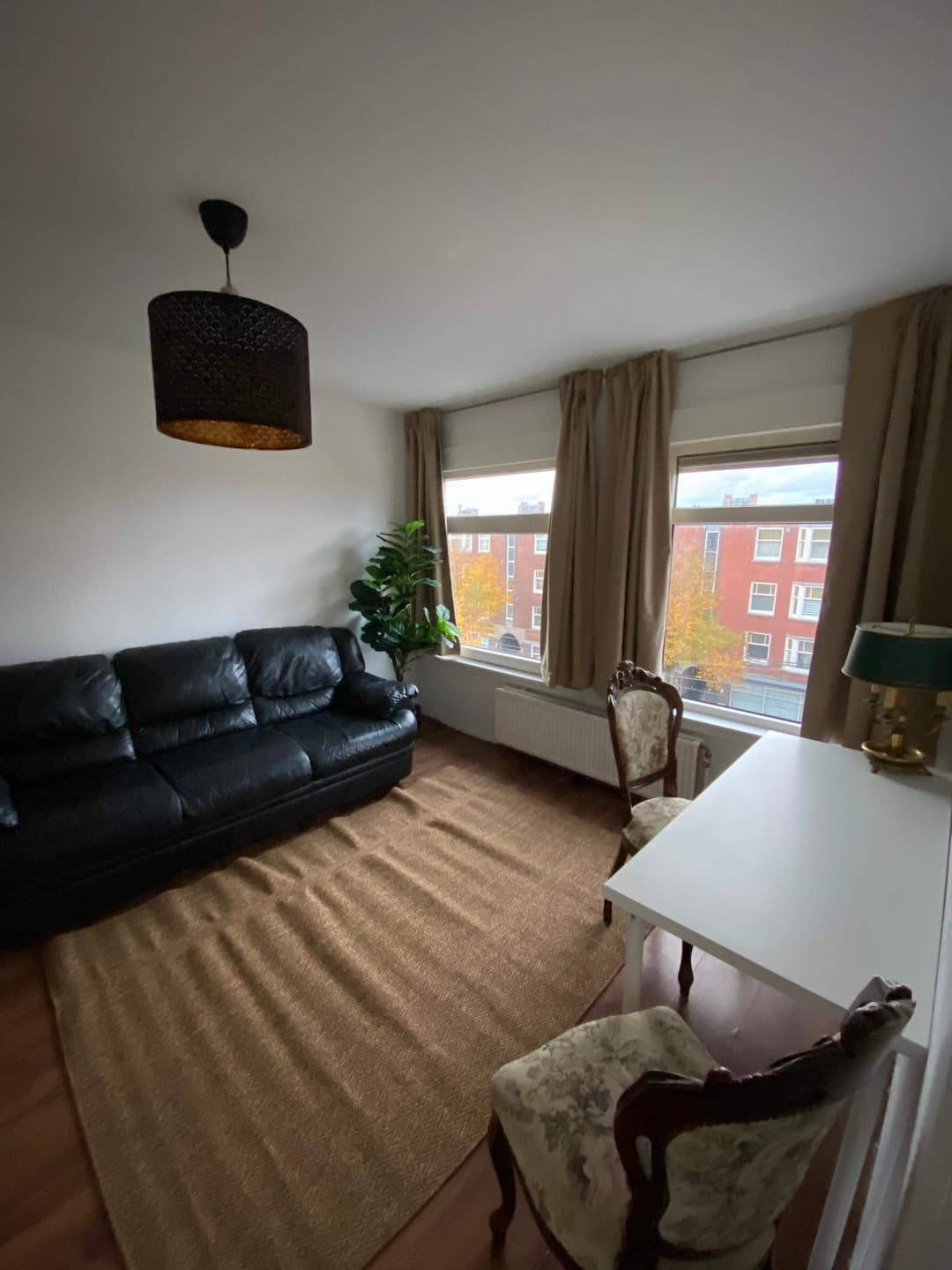 Kamer Goeverneurlaan, Den Haag - Te Huur