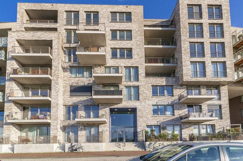 Flat Mary van der Sluisstraat, Amsterdam (Zeeburgereiland)