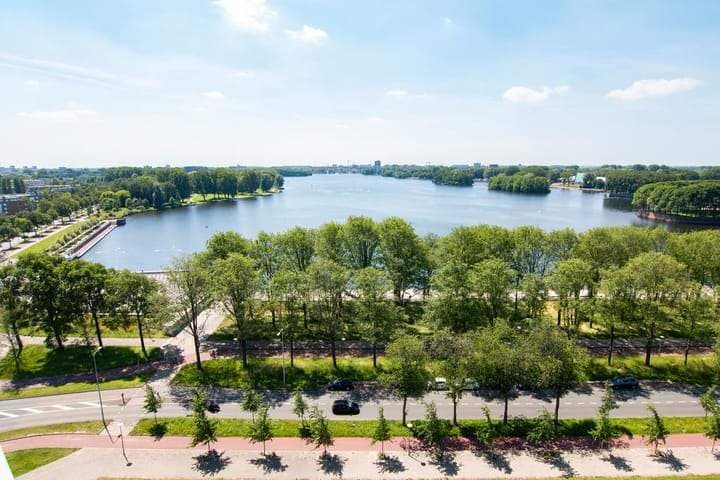 Apartment Burgemeester Hogguerstraat, Amsterdam - For Rent