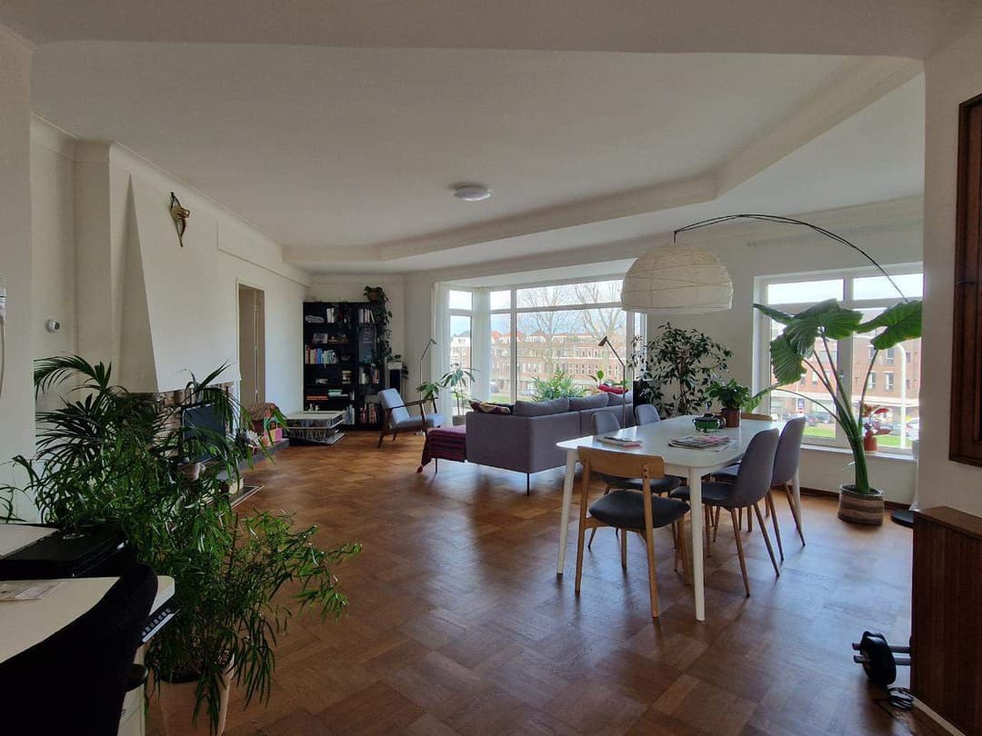 Gemeubileerde Kamer aan de Laan van Meerdervoort, Den Haag - Te Huur