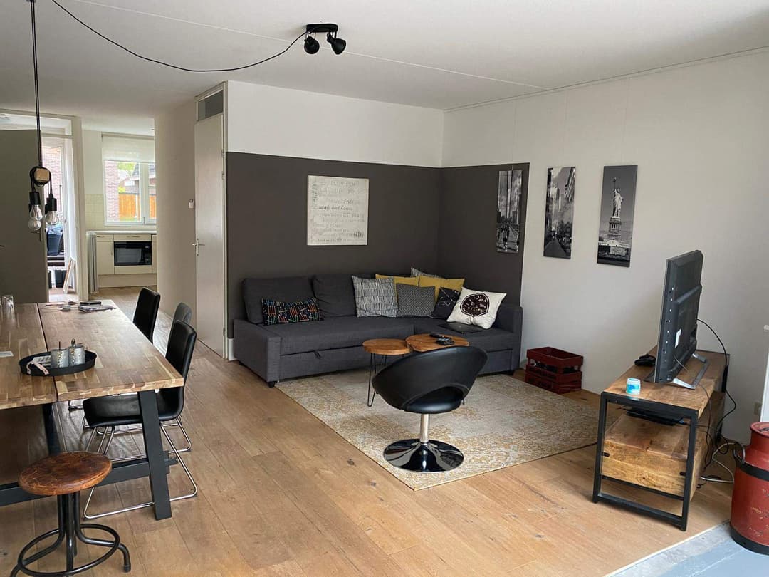 Zimmer Leliestraat, Enschede - Möbliert (9 m²)