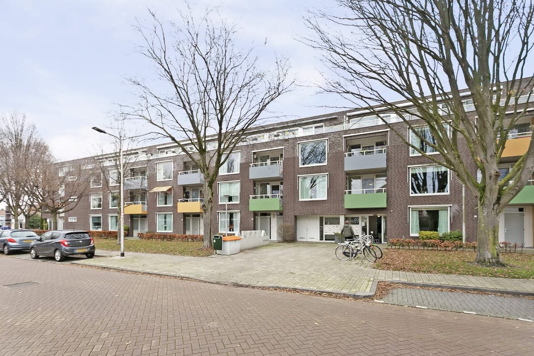 Albertus Magnusstraat 23, Tilburg West - Te huur