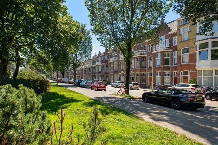 3-Room Apartment Van Boetzelaerlaan, The Hague - For Rent