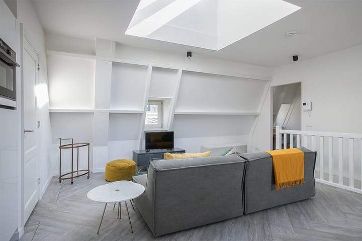 2-Kamer Appartement in Amsterdam Centrum - Te Huur