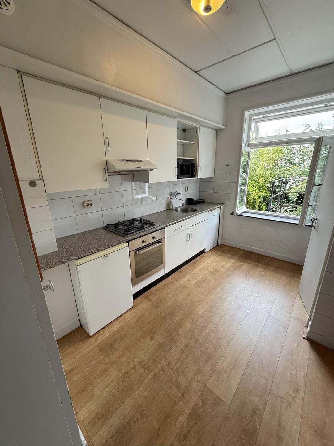 Zimmer Sint-Franciscusweg 5, Heerlen - Zur Vermietung