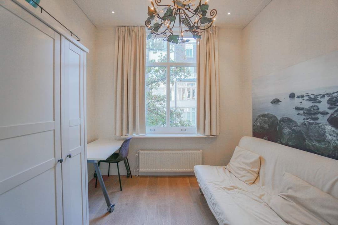 Appartement Pieter Cornelisz. Hooftstraat, Amsterdam - Te Huur