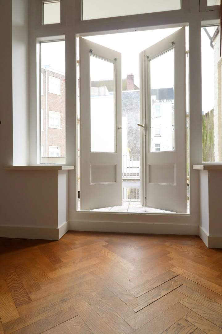 Apartment Tweede Helmersstraat, Amsterdam - For Rent