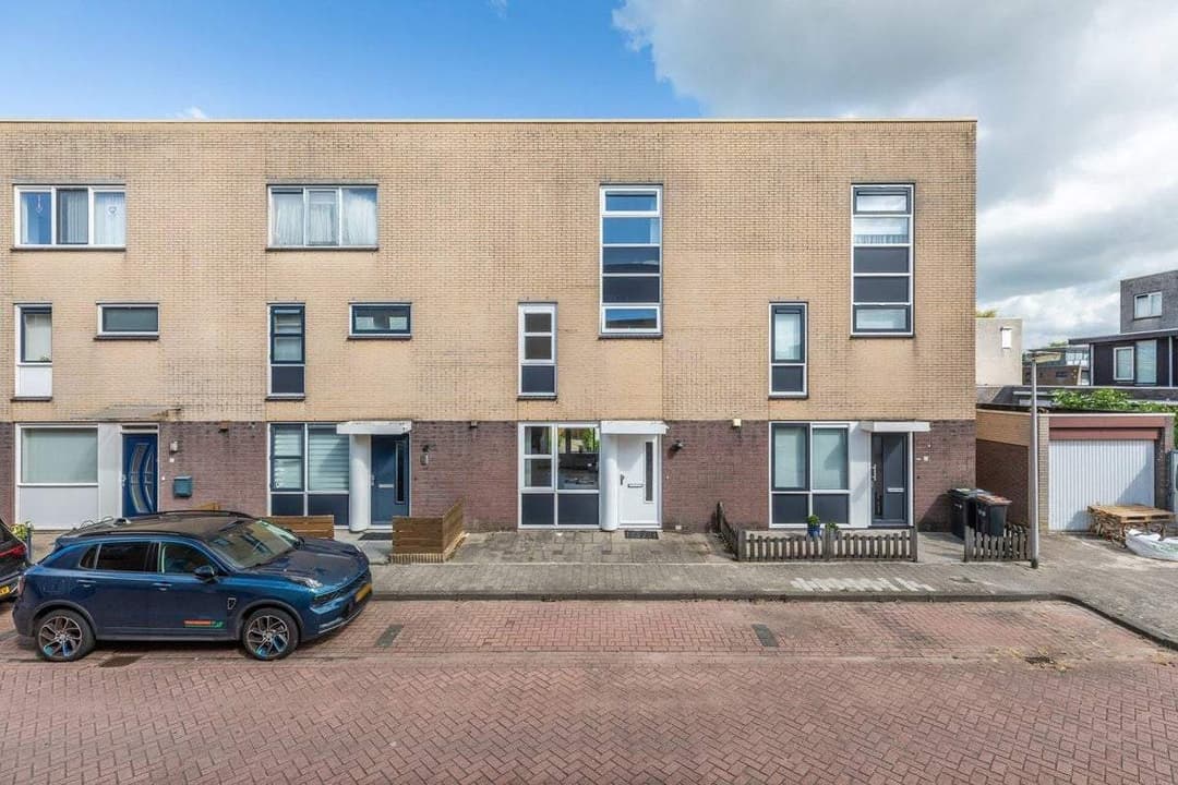 House Bromostraat, Purmerend - For Rent