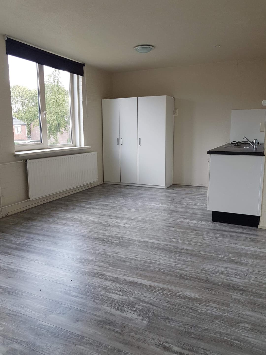 Onbegeven Kamer aan de IJselstraat, Assen - Te Huur