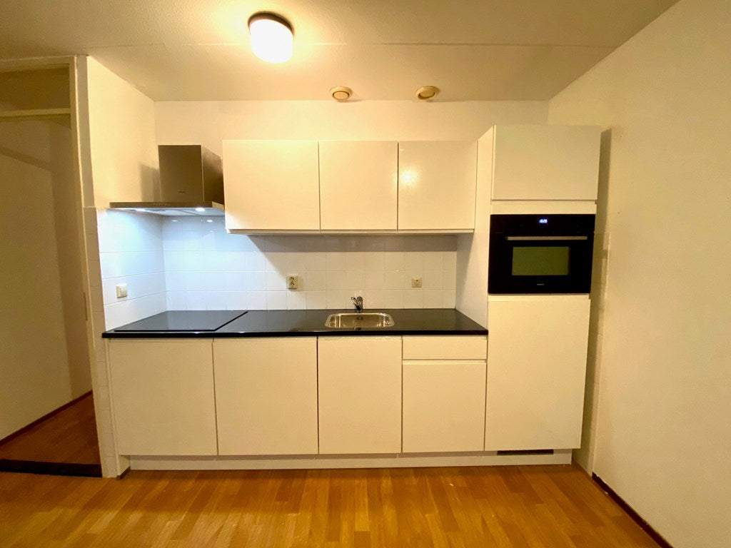 Flat Oude Binnenweg, Rotterdam - Te Huur