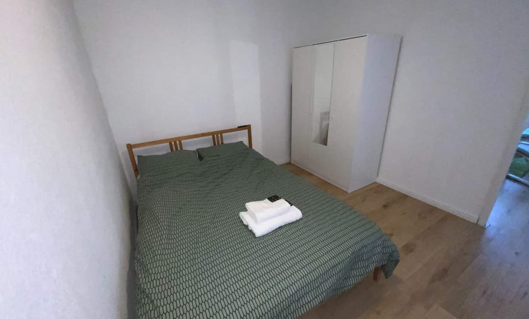Room in Jacques Dutilhweg, Rotterdam - For Rent