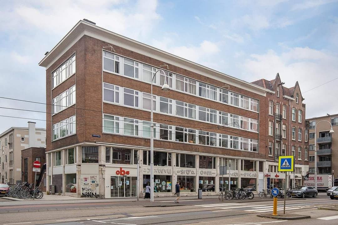 Appartement Linnaeusstraat 42D, Amsterdam - Meublé, 2 chambres