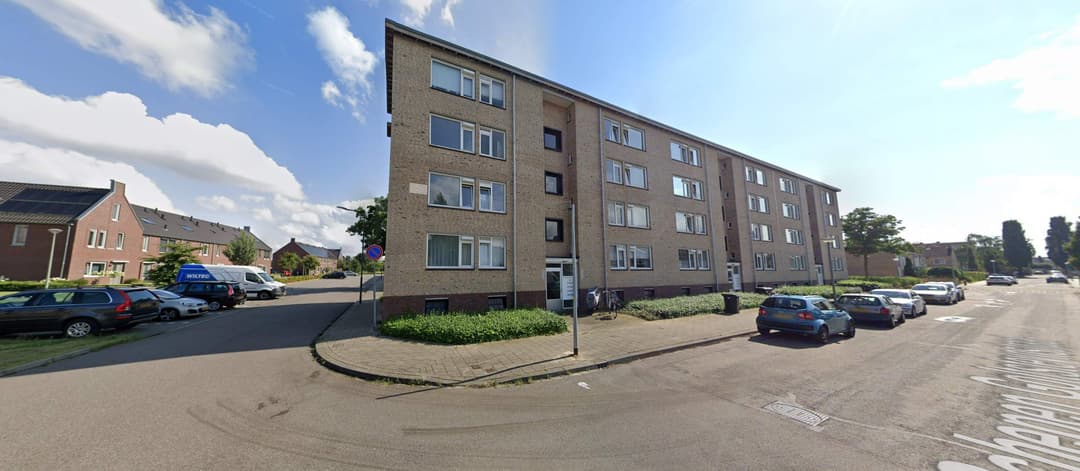 Apartment Schepen Goltsteynstraat 80, Roermond