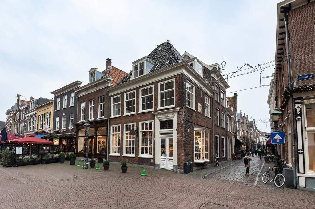 Flat Warmoesstraat 1C, Haarlem - Maisonette