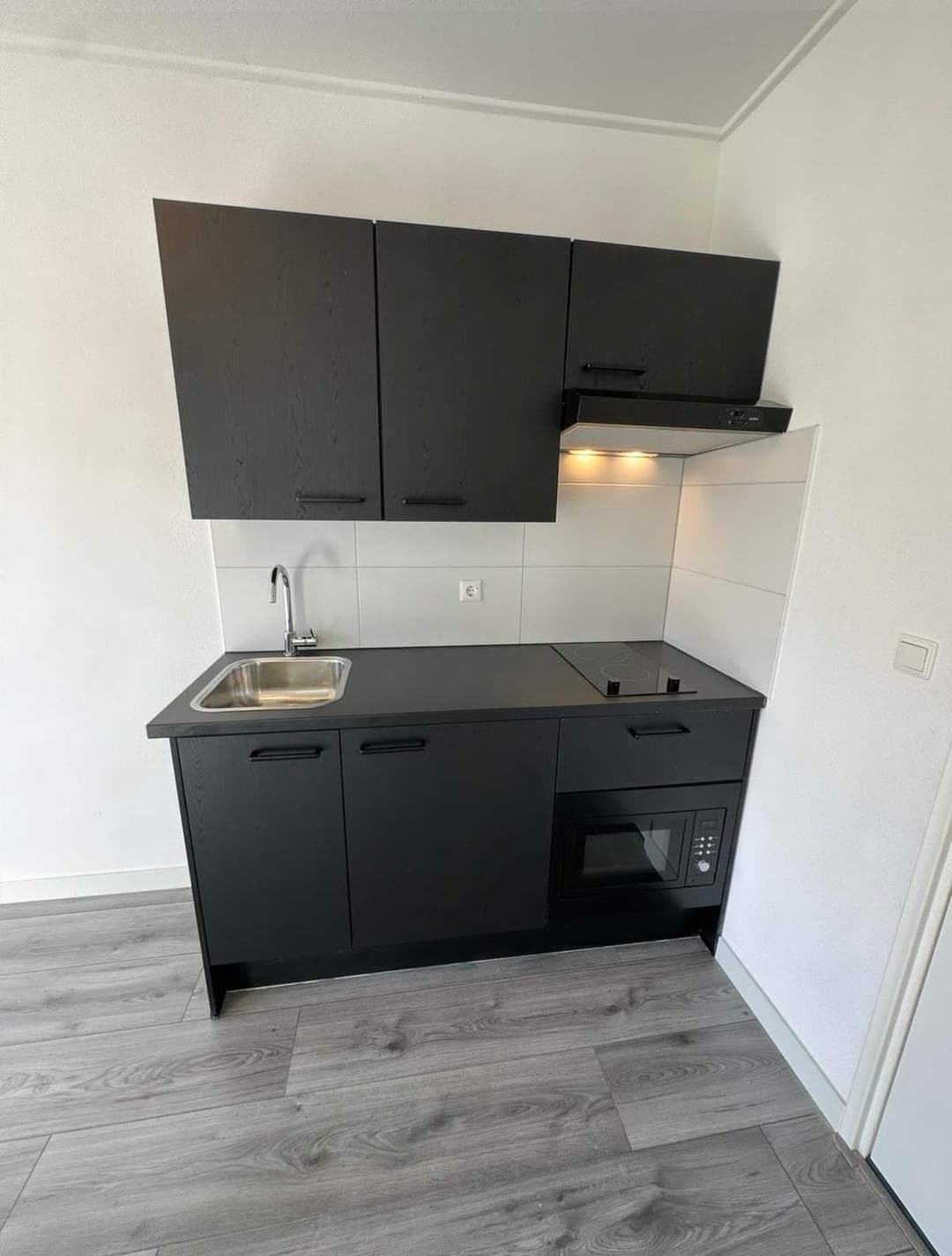 Studio Nicolaas Maesstraat, Enschede - Te Huur