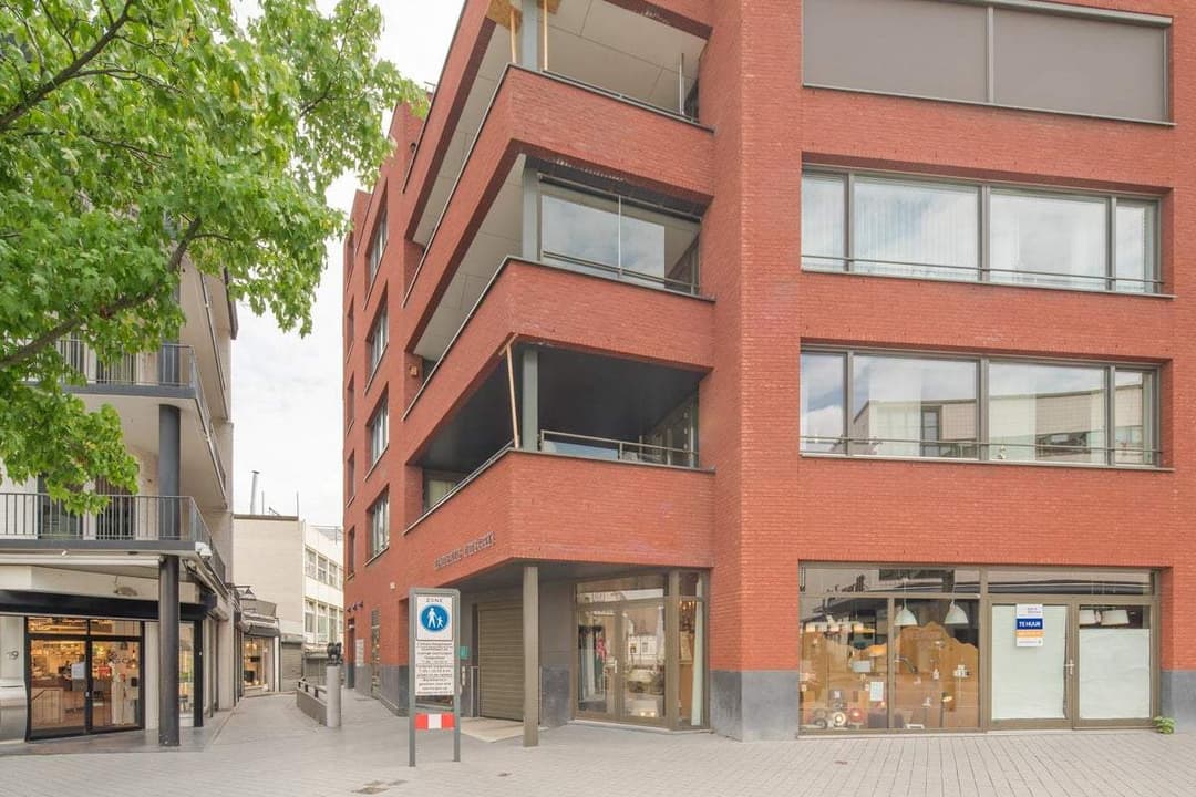 Flat Dr. Poelsstraat 47, Heerlen - For Rent