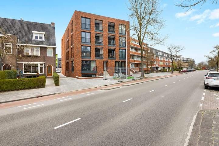 2-Room Apartment Friesestraatweg, Groningen - For Rent