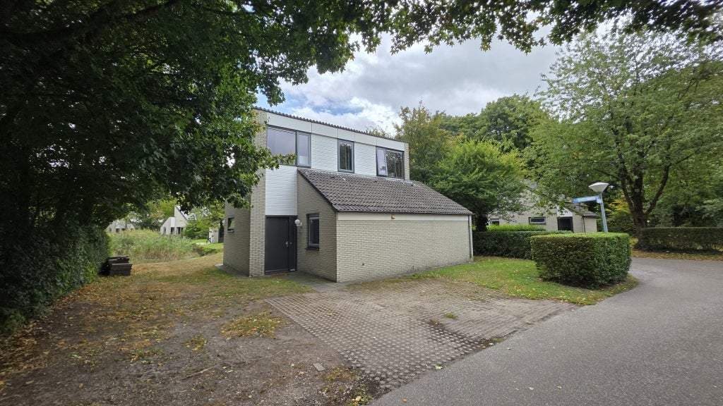 House Haspelstraat, Hoeven - Zur Miete