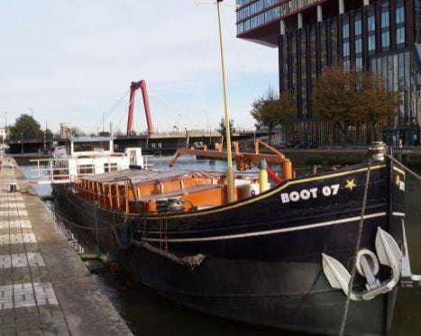 Gemeubileerde Kamer J.B. Bakemakade, Rotterdam - Te Huur