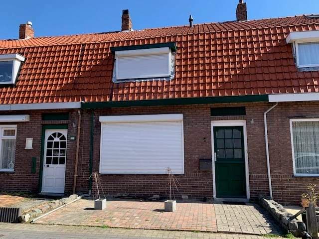 Dahliastraat 104537 RN Terneuzen - For Rent