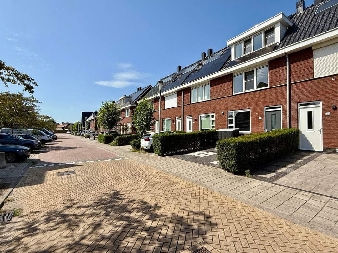 House Pastoor C. Vasselaan, De Kwakel - For Rent