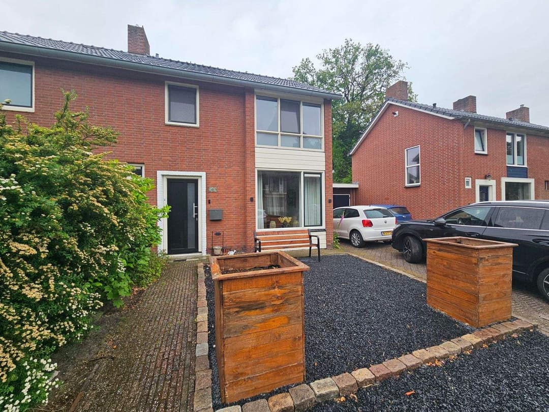 Reihenhaus Polenstraat 107, Emmen - Zur Miete