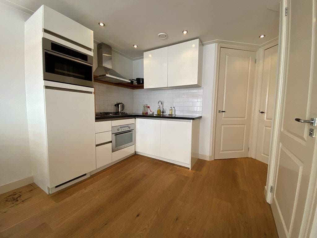 Flat Tweede Jan van der Heijdenstraat, Amsterdam - Meublé 2CH