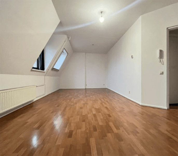 Appartement Nieuwe Ginnekenstraat, Breda - À Louer