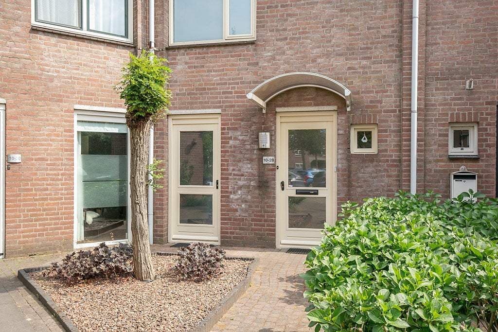 Flat de Hoefkamp 1028 St, Nijmegen - Te Huur
