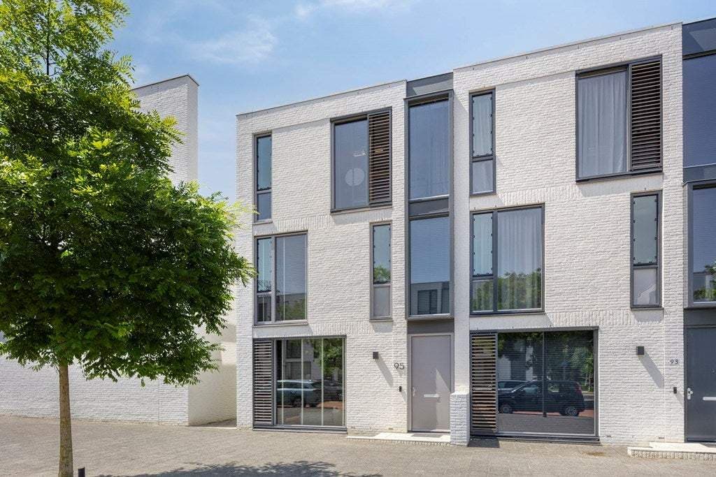 House Cypruslaan, Rotterdam - For Rent