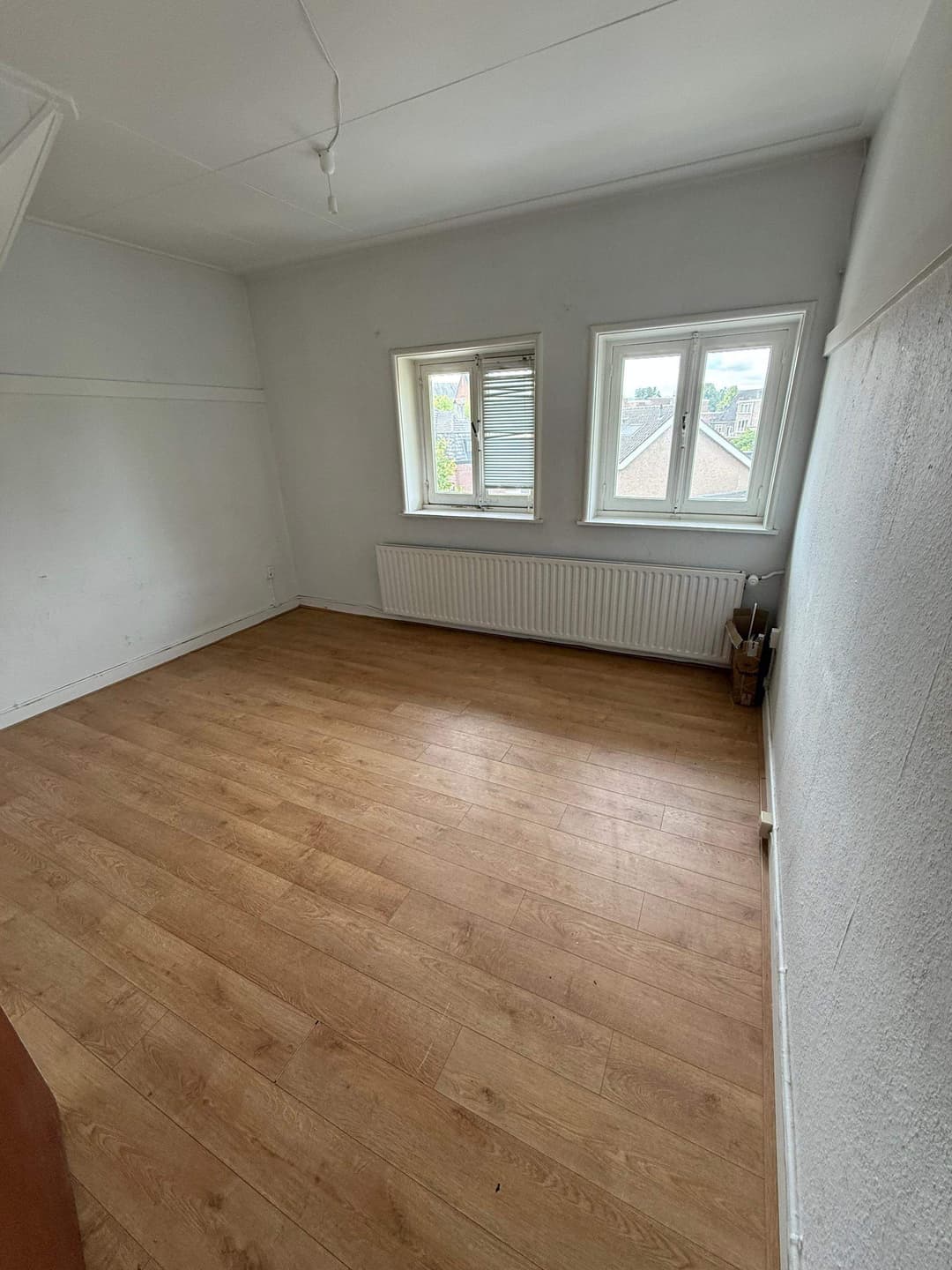 Uncarpeted Room for Rent - Sint Franciscusweg, Heerlen