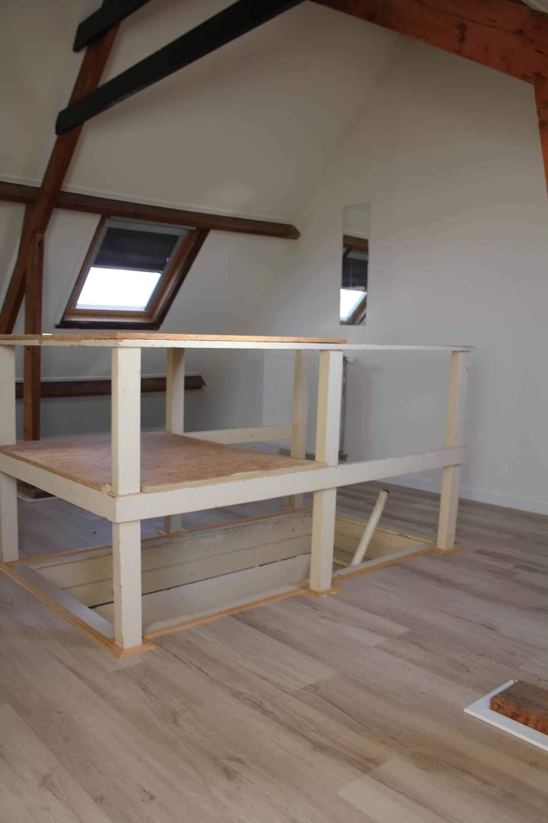 Kamer te Huur Nicolaas Ruychaverstraat, Utrecht - 20 m² Zolder