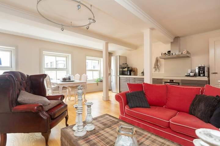 Noordeinde 62-E, Den Haag - Te huur