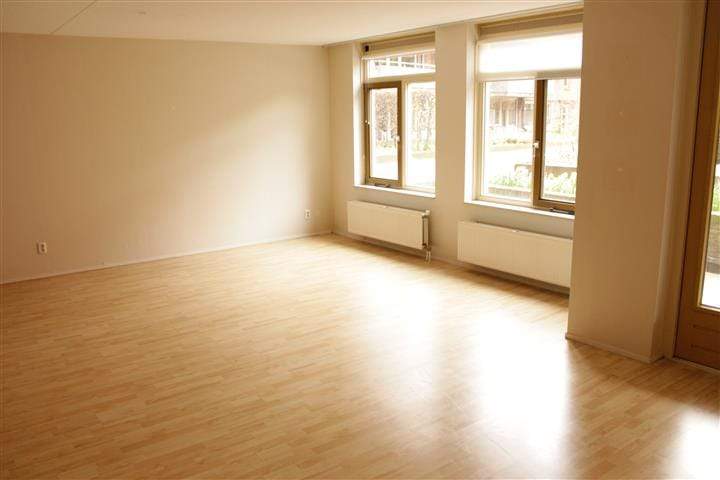 2-Zimmer-Wohnung Louise Henriëttestraat, Den Haag - Zu Vermieten