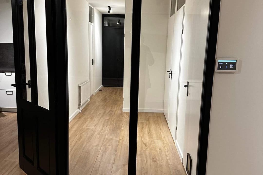 Apartment Zuidplein 588, Rotterdam - For Rent