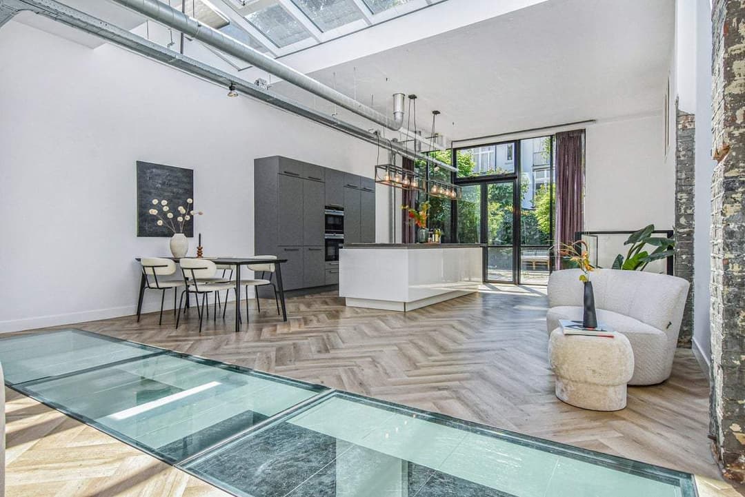 Flat Van Beverningkstraat, Den Haag - For Rent