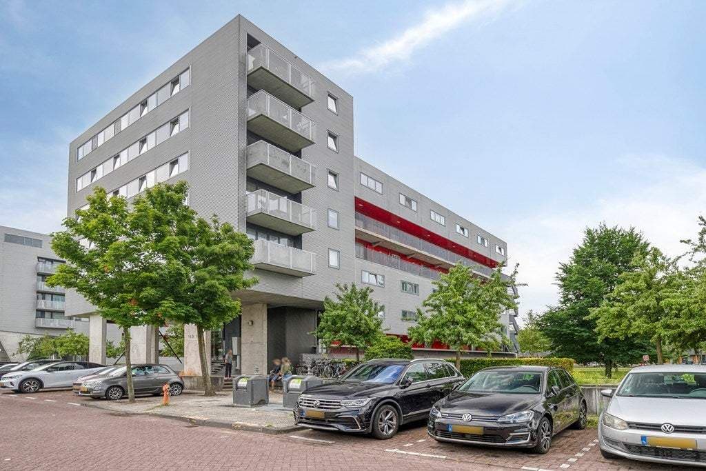 Appartement Ladogameerhof 166, Amsterdam - Te huur