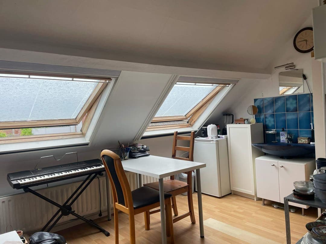 Unfurnished Room Haagweg, Breda - For Rent